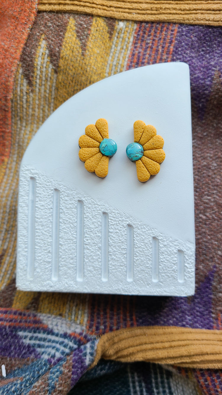 Desert Flower studs