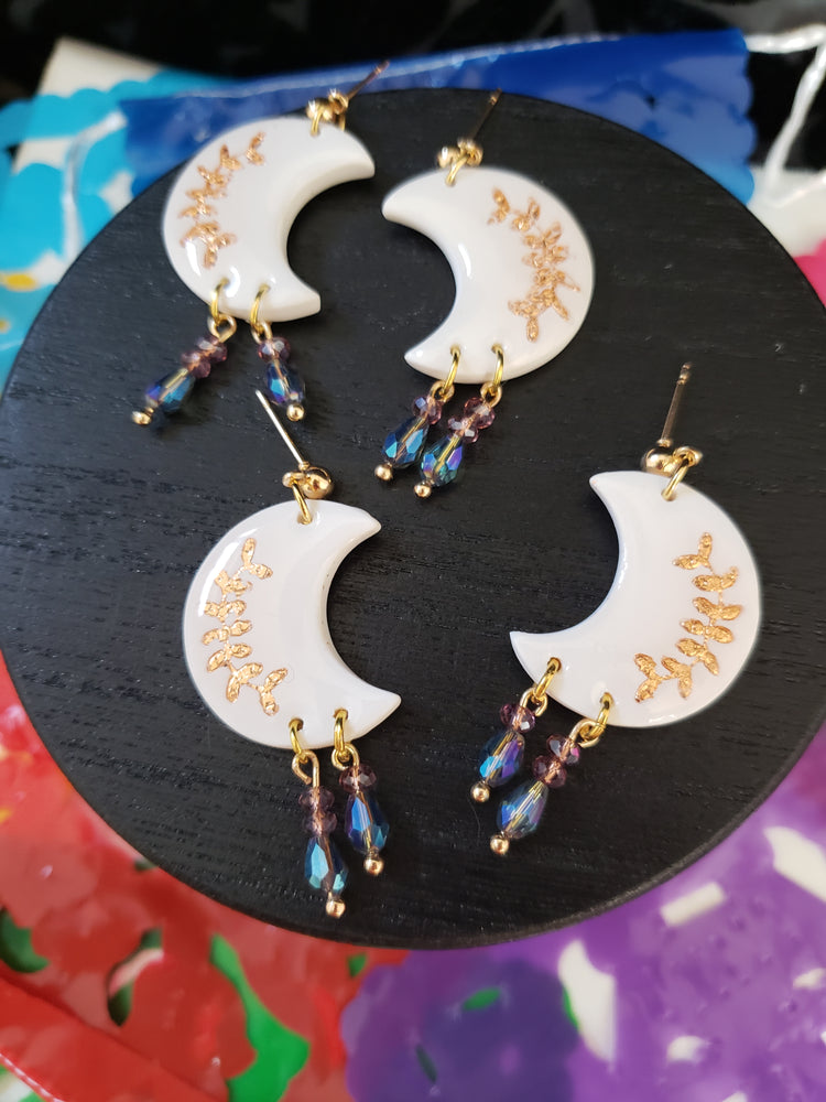 La Luna Dangles